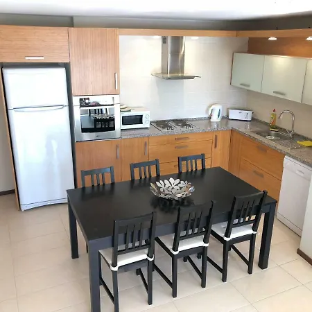 Mahallesi, Aegean Breeze Sitesi B7