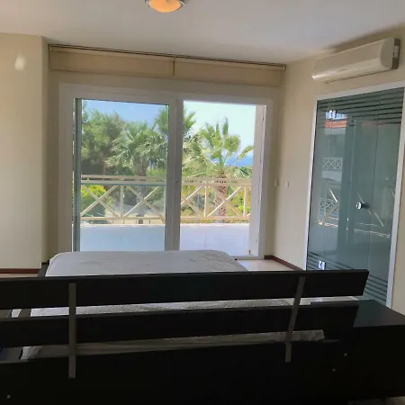 Villa Mahallesi, Aegean Breeze Sitesi B7